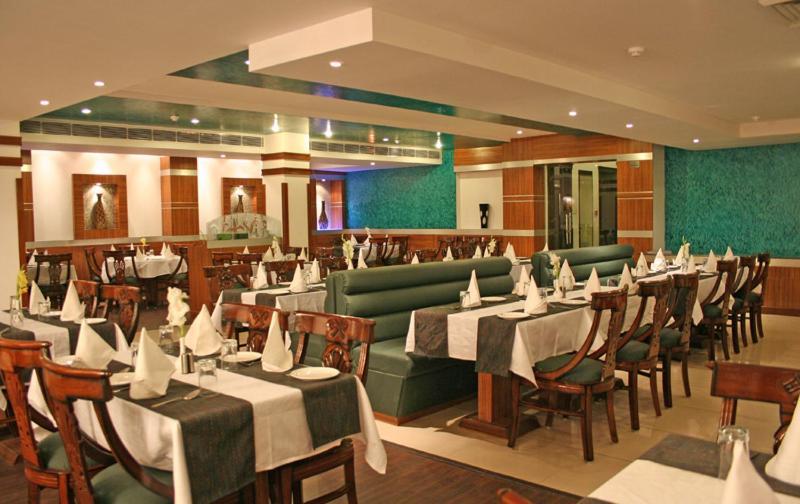 Hotel Queens Tower 阿姆利则 外观 照片